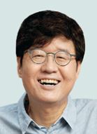 [칼럼] 가요 3500곡 작사한 정두수… 과거에서 현재로 부활하는 그의 노래들